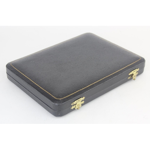 1008 - A boxed set of six silver handled cake forks, marked for Sheffield 1965 by Harrison Brothers, boxed ... 