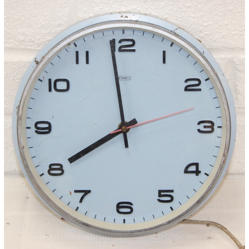 1306 - Qty of assorted vintage wall clocks to inc one marked for Camerer Cuss & Co of London 