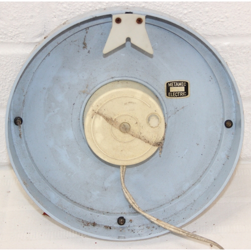 1306 - Qty of assorted vintage wall clocks to inc one marked for Camerer Cuss & Co of London 