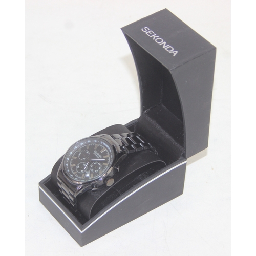1331 - Four assorted Sekonda Chronograph watches, all boxed, three with stainless steel cases and straps, o... 