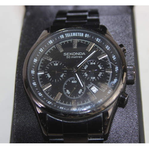 1331 - Four assorted Sekonda Chronograph watches, all boxed, three with stainless steel cases and straps, o... 
