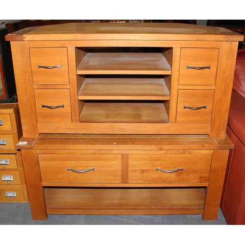 Lot 28        