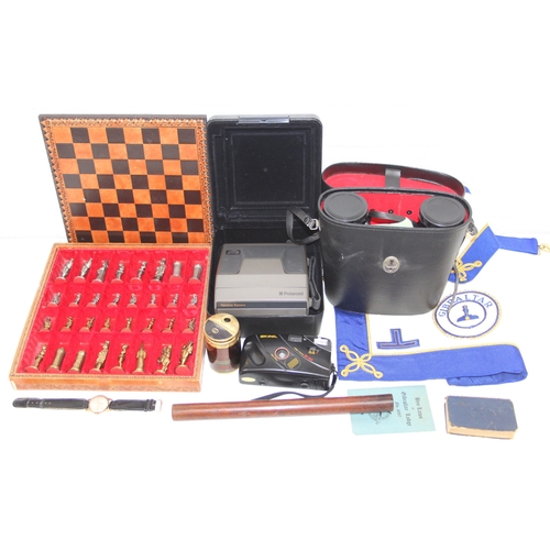 Qty of assorted misc items to inc a leather cased metal chess set ...