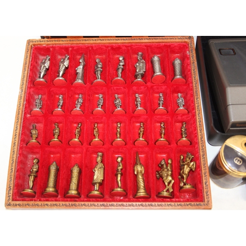 Qty of assorted misc items to inc a leather cased metal chess set ...