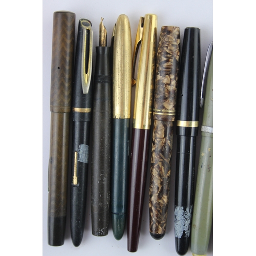 Ten assorted vintage fountain pens all with 14ct gold nibs, examples to ...