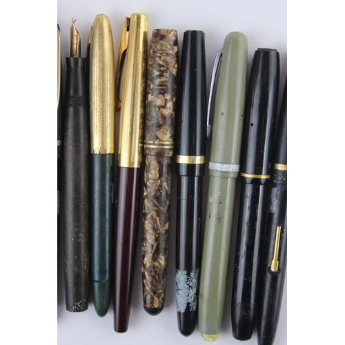 Ten assorted vintage fountain pens all with 14ct gold nibs, examples to ...