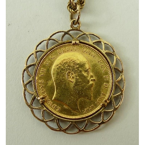 418 - An Edward VII gold sovereign, 1906, mounted in 9ct gold as a pendant, with a 9ct gold chain, 15.4g t... 