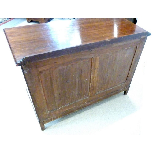 651 - An Edwardian mahogany chest of three wide graduated drawers, with satinwood inlay to the fronts, sha... 