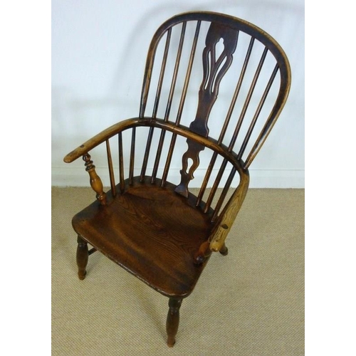 1046 - A 19th century grandfather and grandmother Windsor chair, stamped to side of seat 'Nicholson, Rockle... 