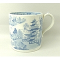 A Chinese export tankard, 18th century, decorated in the Willow pattern, 12cm.