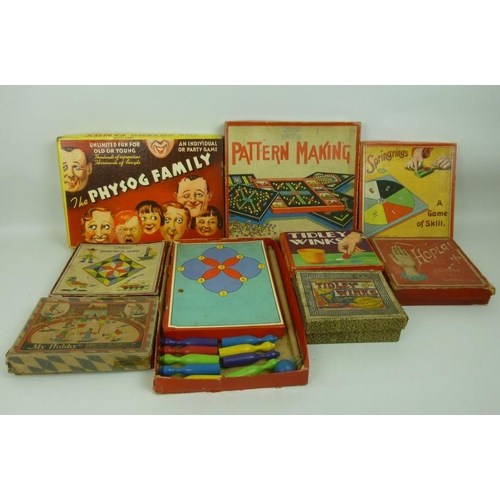 639 - A collection of assorted early 20th century toys, including six Disney jigsaw puzzles, Table Skittle... 