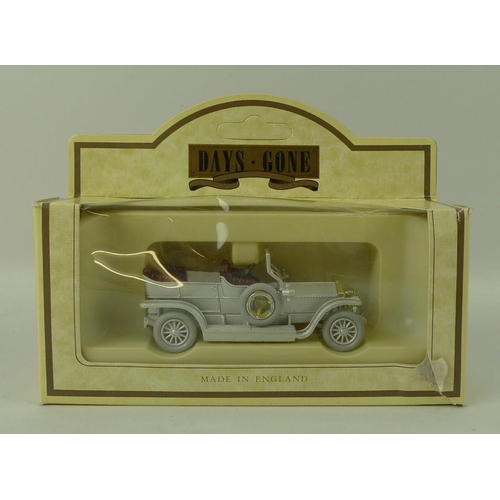 643 - Matchbox model cars, a collection of fifty Y numbers, boxed and in mint condition, some in original ... 