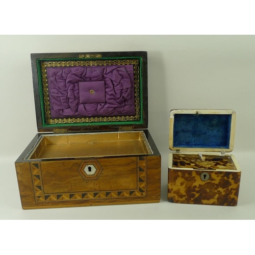 653 - A Tunbridge ware jewellery box with flat domed lid, tray below and mother of pearl escutcheon and lo... 