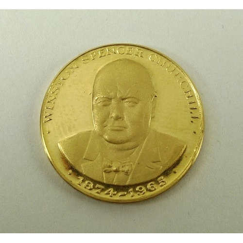 680 - A 22ct gold commemorative Winston Churchill medal, numbered 9262, Gregory and Co Jewellers, Regent S... 