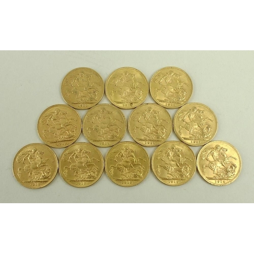 771 - A group of twelve George V gold sovereigns, comprising seven 1911, three 1912, 1913 and 1914. (12)