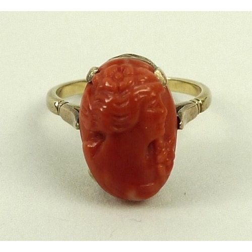 826 - A 19th century coral cameo ring, size L/M.