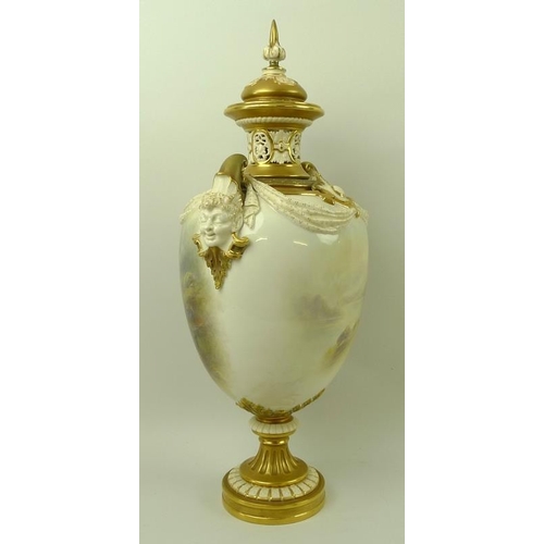 558 - A fine and large John Stinton Royal Worcester blush ivory porcelain vase and cover, of baluster form... 