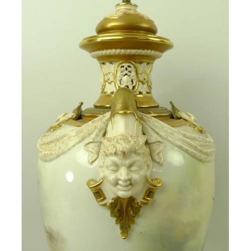 558 - A fine and large John Stinton Royal Worcester blush ivory porcelain vase and cover, of baluster form... 