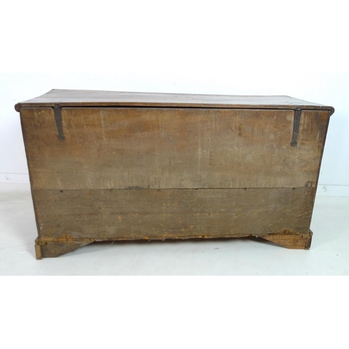 995 - A George I elm mule chest, the two drawers with brass knobs, a pit sawn two plank back and later Vic... 