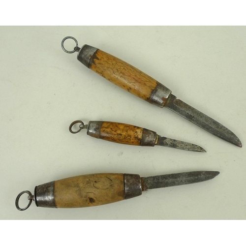 760 - A collection of three Swedish barrel knives, two of the blades stamped 'Joh. Engström Eskilstuna', h... 