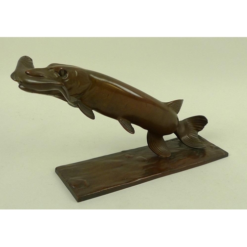 776 - A patinated bronze sculpture of a pike with prey tench, early 20th century, naturalistically modelle... 