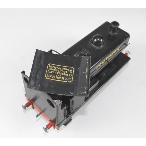 698A - A Leeds Model Co. Ltd. O gauge 0-4-0 tank loco, three rail electric, black 'Southern' livery with re... 