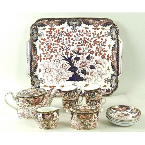 559 - A Royal Crown Derby 19th century part tea service and tray, decorated in the Imari colour way, compr... 