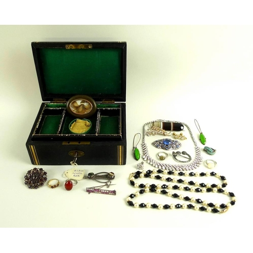 806 - A group of jewellery and vintage costume jewellery including a Victorian mourning brooch, set with h... 