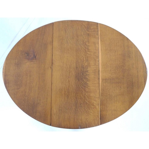 877 - A mid 20th century oak barley twist drop leaf occasional table, 68.5 by 90 by 69cm high.