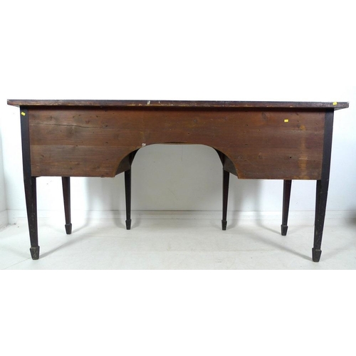 1010 - A George III, Sheraton Period, bowfronted server sideboard, mahogany, inlaid and crossbanded, with f... 