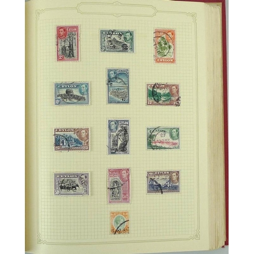 671 - A good collection of World and Commonwealth stamps, dating from late 19th century to mid 20th centur... 