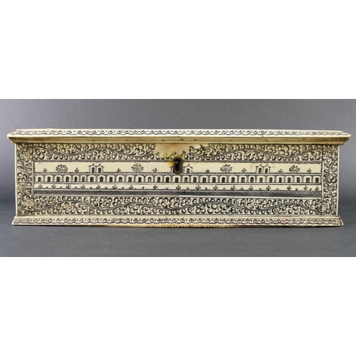 788 - An early 19th century Anglo-Indian Vizagapatam ivory veneered sandalwood box, decorated overall with... 