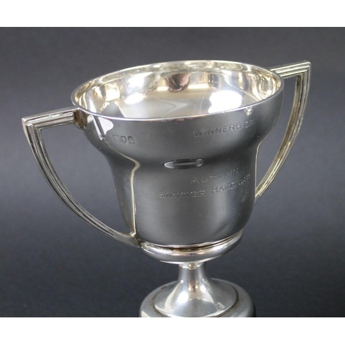 826 - A silver two handled cup, engraved Peterborough Unionist Billiards Handicap, August 21st 1912, Sheff... 