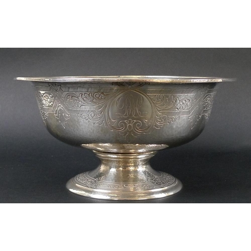 829 - An American silver bowl, by Gorham Manufacturing Company, early 20th century, with hammered texture ... 