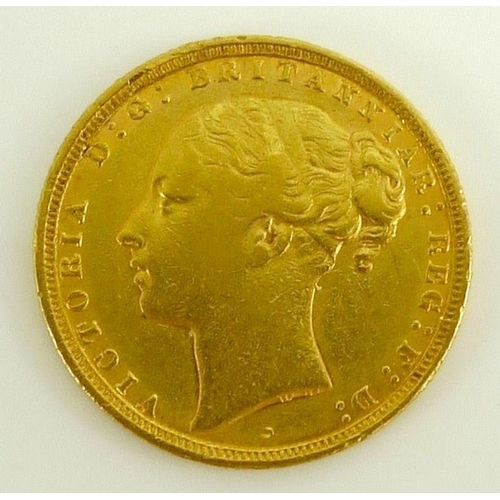 831 - A Victorian gold sovereign, dated 1872.