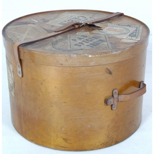 923 - An early 20th century bentwood travel case hat box, of oval section  with leather strap and carry ha... 