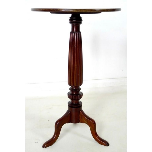 926 - Two early 20th century occasional tables, one a rectangular mahogany table with satinwood inlay, fou... 