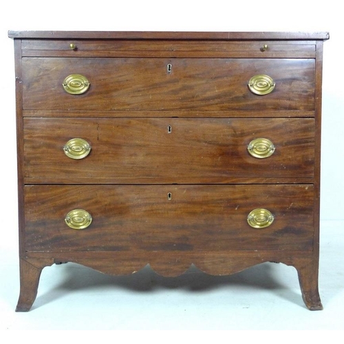 965 - An early Victorian mahogany veneered and pine cased chest of three graduating drawers, with brushing... 