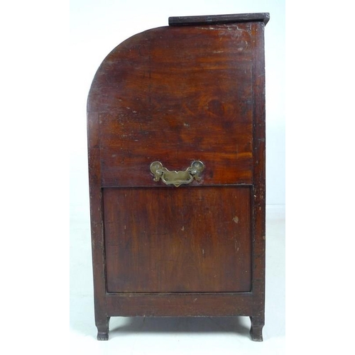 996 - A Regency mahogany military campaign desk, circa 1820, with drum top opening to reveal a fitted inte... 