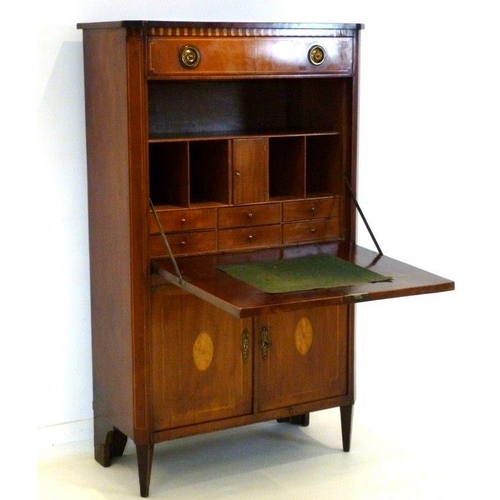 938A - An early 19th century mahogany secretaire cabinet, marquetry inlaying to doors, brass handle and key... 