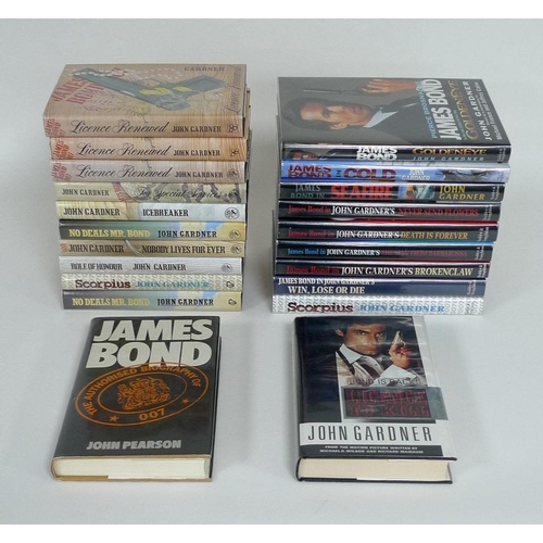 481 - A collection of James Bond 007 novels by John Gardner, comprising six novels published by Jonathan C... 