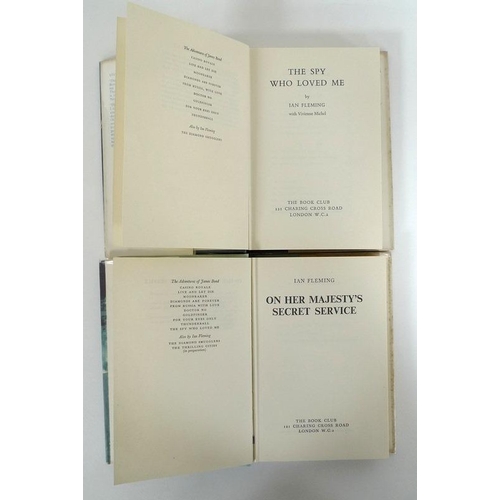 482 - A group of Ian Fleming, James Bond novels comprising 'Casino Royale', reprint, Jonathan Cape, London... 