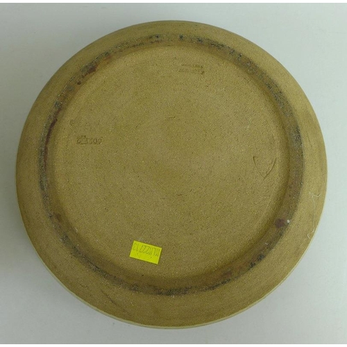 509 - A group of ceramics comprising a Bretby comport, the bowl of foliate form supported on a flared tape... 