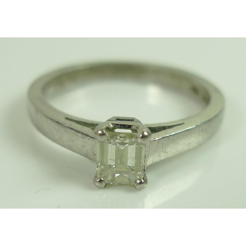 847 - A platinum diamond solitaire ring, the baguette cut diamond approximately 0.45ct, 4.6 by 3.8 by 3.0m... 