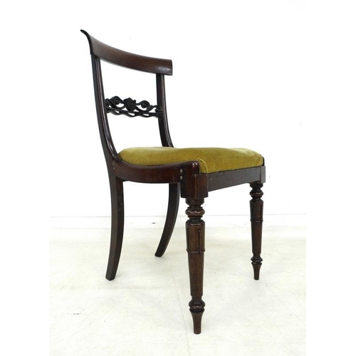 923 - A set of five William IV rosewood dining chairs, carved bar backs, green velvet upholstered drop in ... 