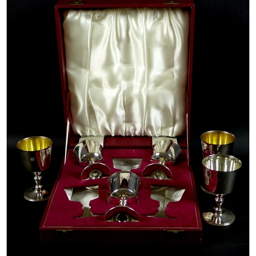 5 - A set of six 1970s silver goblets, in original fitted presentation case, Birmingham 1972, Barker Ell... 