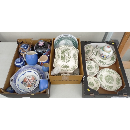 2 - A Masons Ironstone green transfer printed part dinner service together a selection of vintage Chines... 