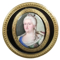 A fine gold and tortoiseshell snuff box, circa 1765, possibly French Louis XVI, of circular form, th... 