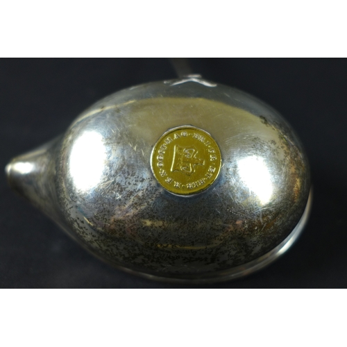 25 - A silver punch or toddy ladle inset with an 1800 George III coin, possibly a third Guinea, fitted to... 