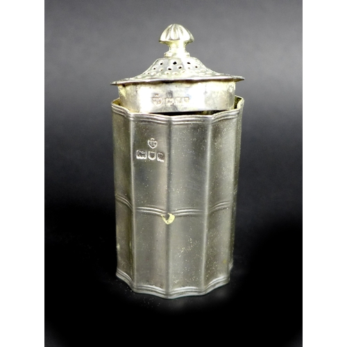 19 - A group of silver items, including a pair of Victorian silver pepper pots, of fluted column form, Ed... 